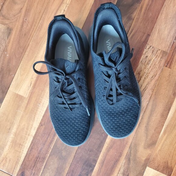 Vivaia sneakers - Picture 2 of 2